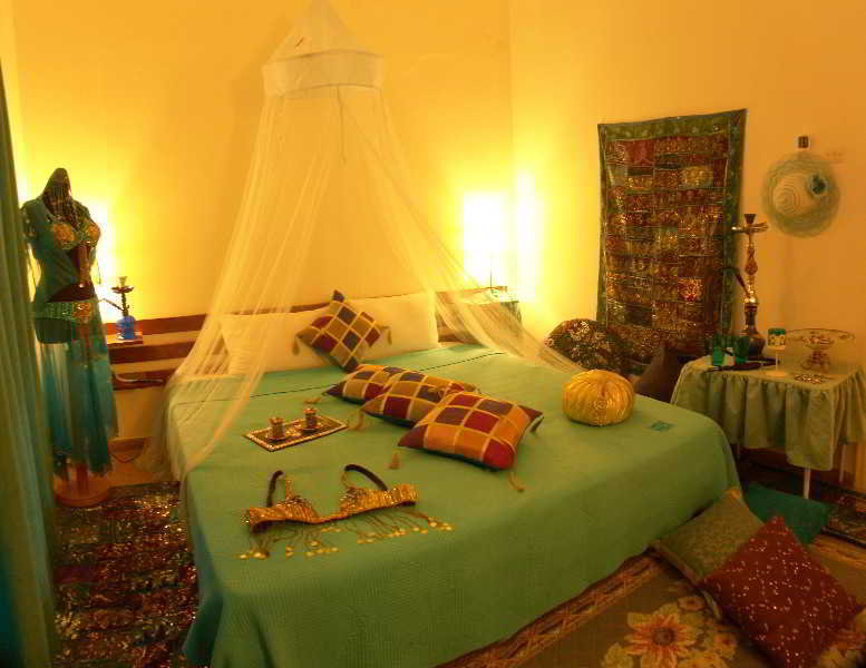 Room
 di Anatoli