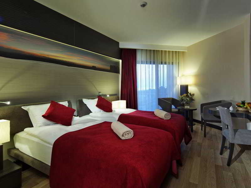 Room
 di Commodore Elite Suites & Spa