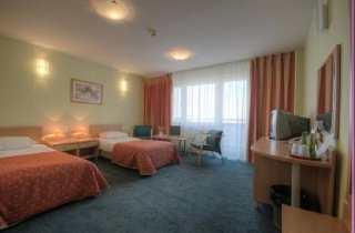 Room
 di Wilanow Warszawa by DeSilva