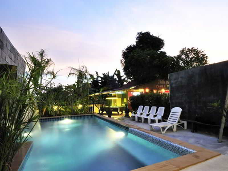Pool thumbnail 11