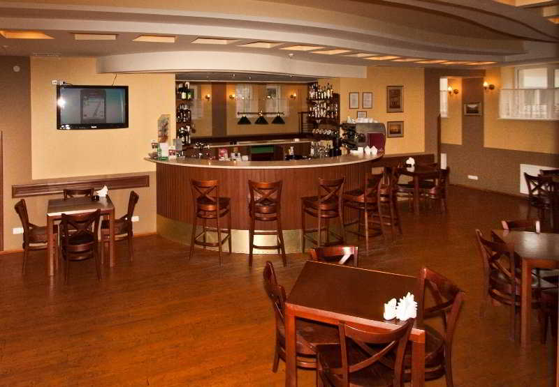 Bar thumbnail 4