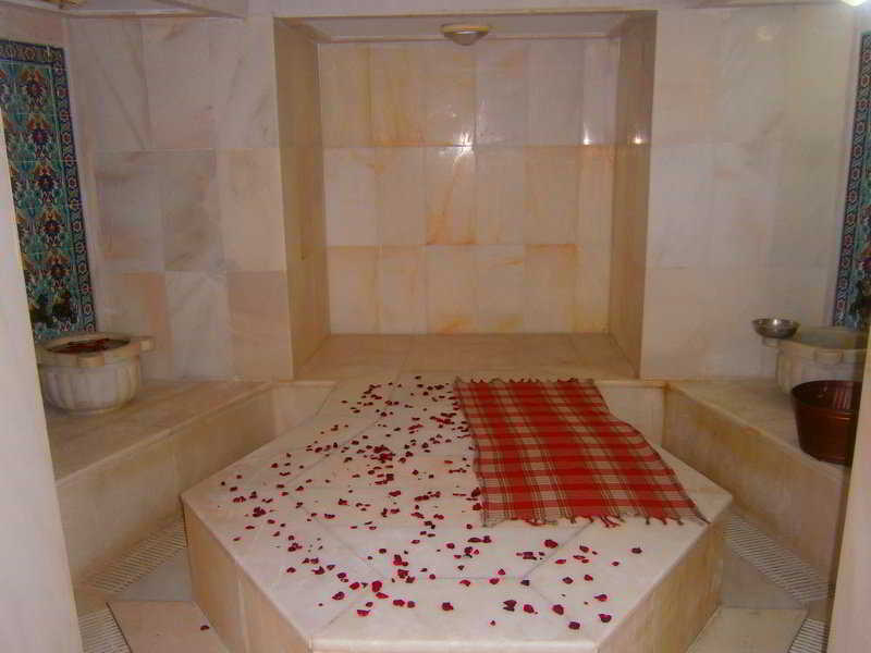 Sports and Entertainment
 di Nar