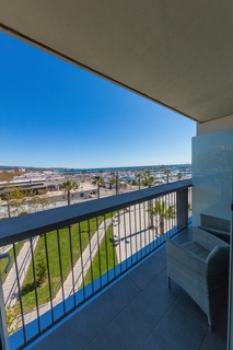 Room
 di Atenea Port Barcelona Mataro