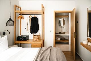 Batis Aero Beachfront Wellbeing Hotel