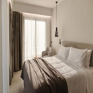 Batis Aero Beachfront Wellbeing Hotel