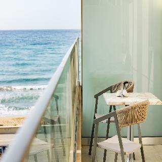 Batis Aero Beachfront Wellbeing Hotel