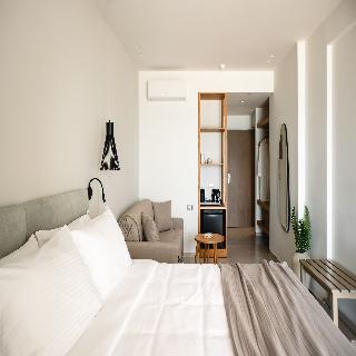Batis Aero Beachfront Wellbeing Hotel