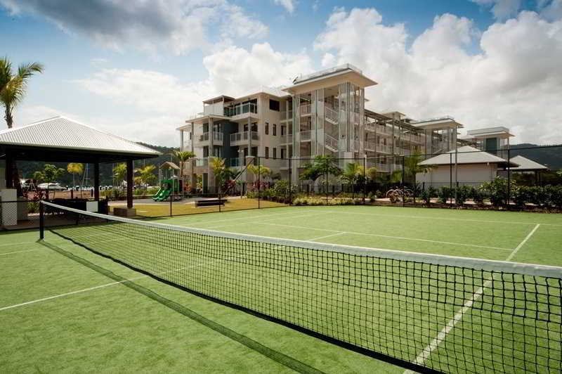 Sports and Entertainment
 di Boathouse Apartments By Outrigger