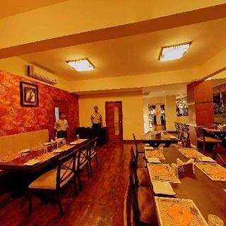 Restaurant
 di Deshadan Plaza, Cochin 