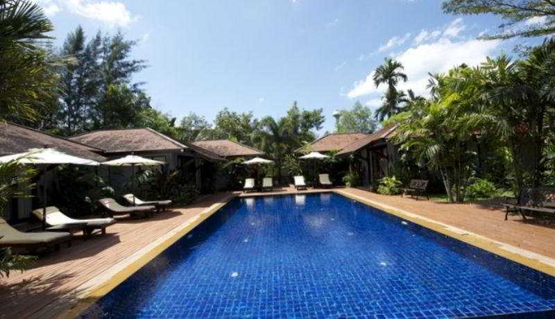 Pool thumbnail 4