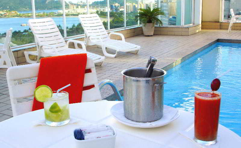 Pool
 di Bristol Praia Do Canto