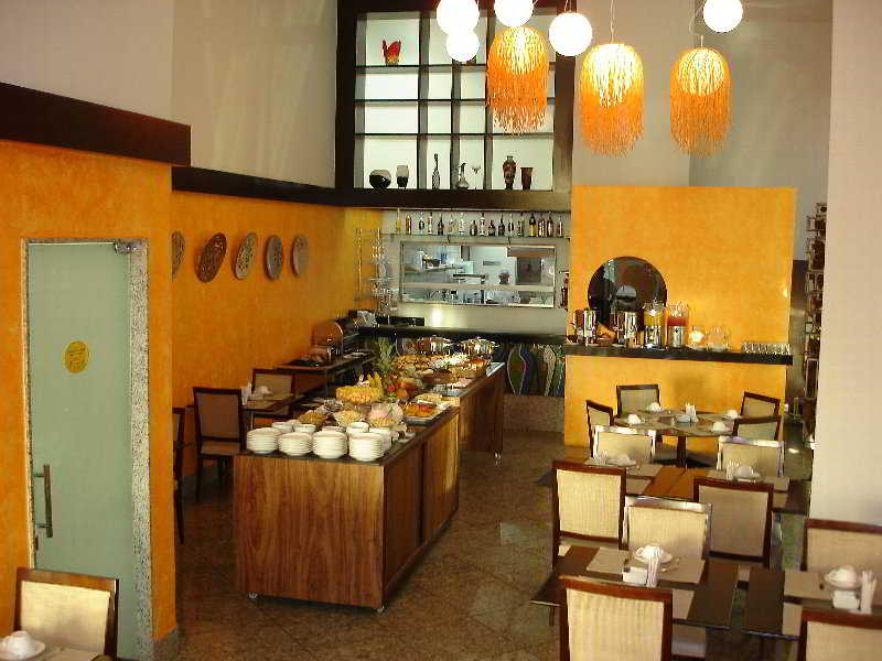 Restaurant
 di Bristol Praia Do Canto