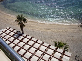 Beach
 di Jona Split