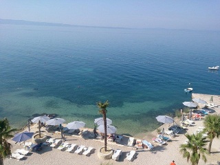 Beach
 di Jona Split