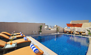 Pool
 di Landmark Grand Hotel