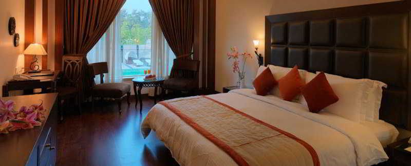 Room
 di Regenta Hotel and Convention Centre