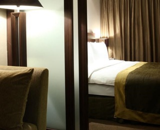 Room:SUI.ST
