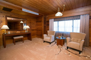 Room:TWN.DX-LV