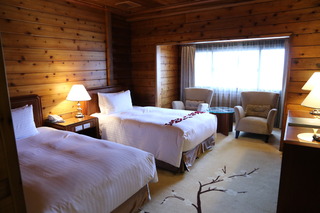 Room:TWN.DX-VN
