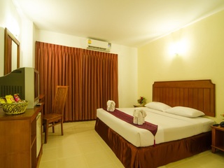 Room thumbnail 19