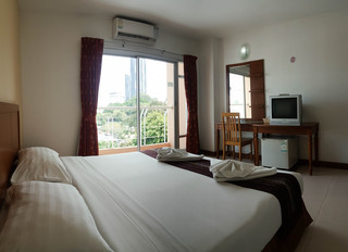 Room thumbnail 69