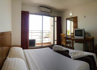 Room thumbnail 74