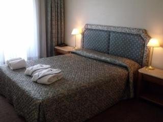 Room
 di Plaza del Sol