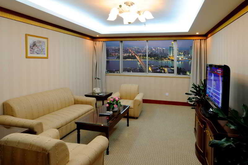 Room
 di Golden Port