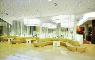 Bar
 di NH Gate One Hotel