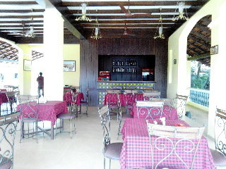 Bar
 di Riverside Regency Resort