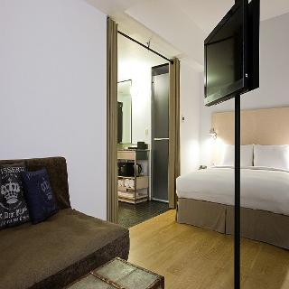 Room:DBL.ST-5