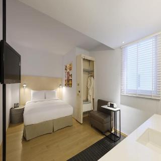 Room:DBL.ST-7
