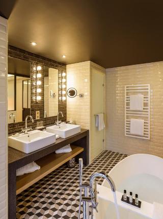 Room Room