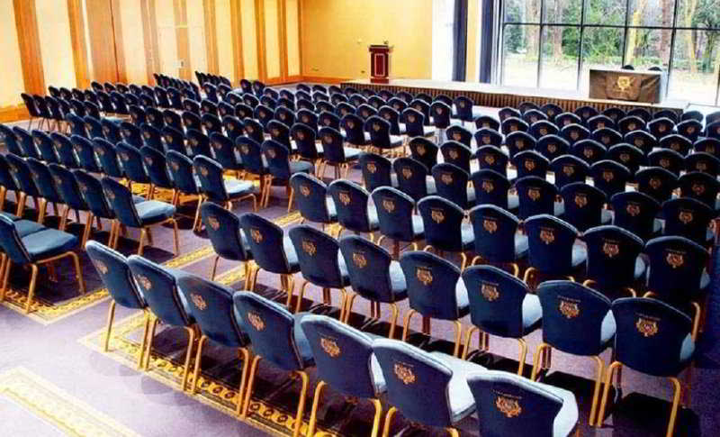 Conferences
 di Lough Rynn Castle