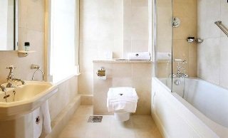 Room
 di Lough Rynn Castle