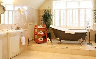 Room
 di Lough Rynn Castle