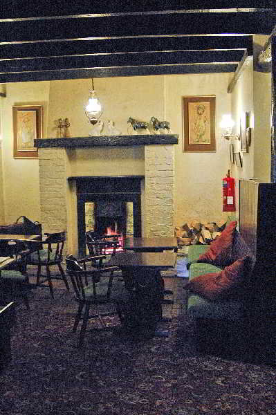 Bar
 di Brown Trout Golf & Country Inn