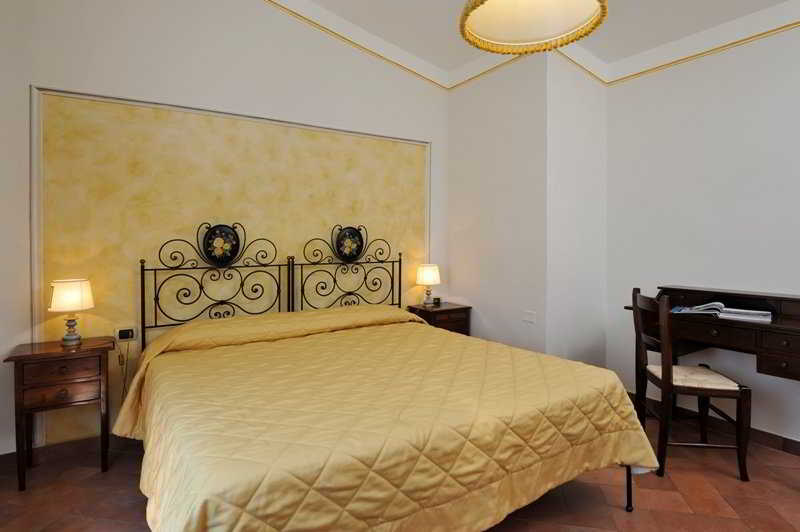 Room
 di Borgo Grondaie Siena Apartments