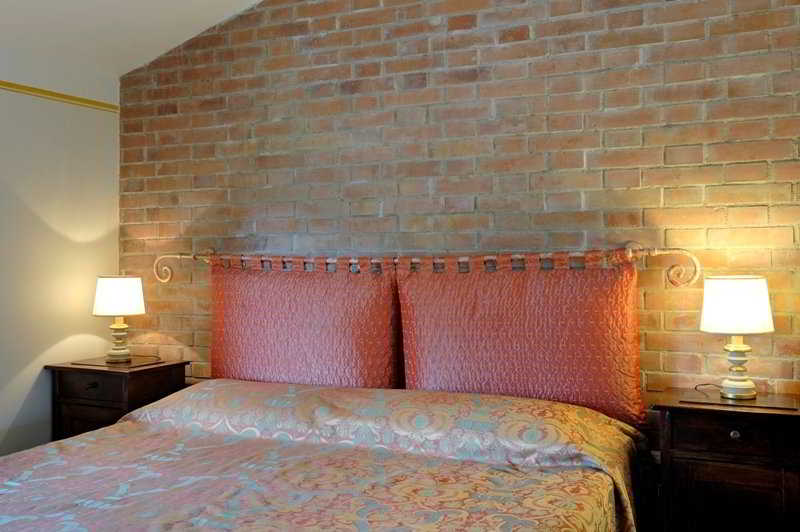 Room
 di Borgo Grondaie Siena Apartments