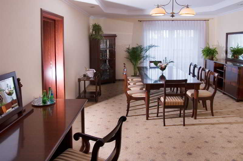 General view
 di Batory