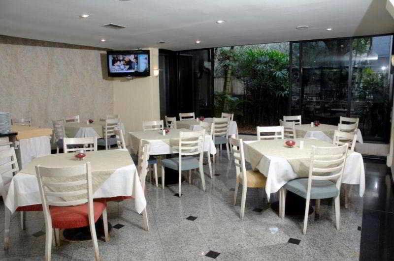 Restaurant
 di Tsue Bienal Flat