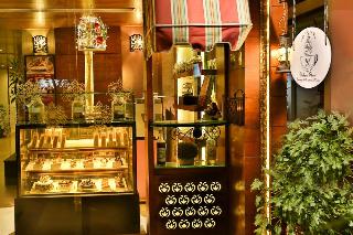 Icon Boutique