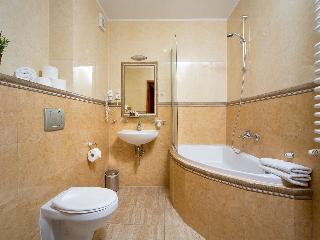 Room Room