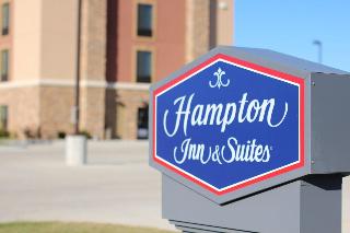 Hampton Inn & Suites Watertown