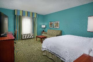 1 King Bed Nonsmoking