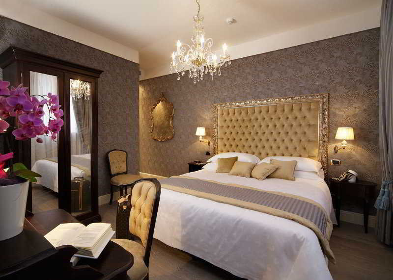 Room
 di Palazzo Paruta