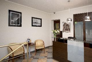 Red Brick Apartments photo 2