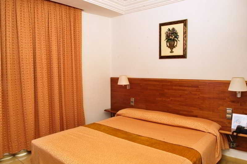 Room
 di Eden Airport