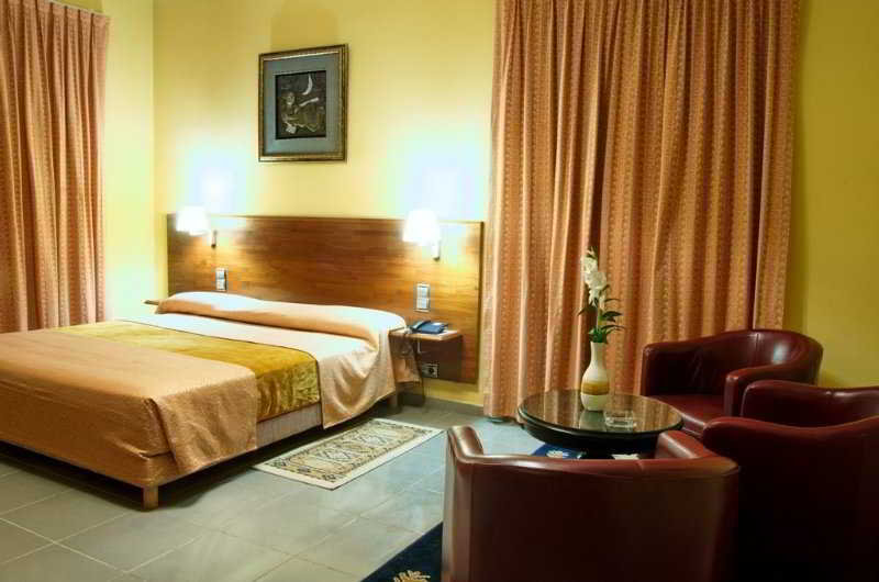 Room
 di Eden Airport