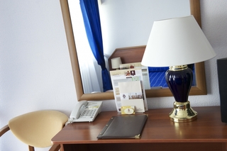 Room thumbnail 1